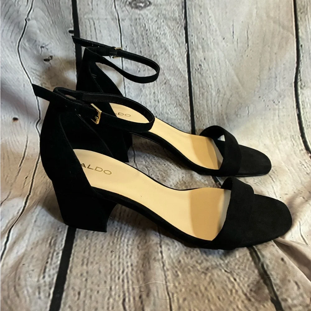 Aldo Pristine Black Women’s‎ Strappy Block Heel Sandals Size 9 EU 40 Preppy Chic